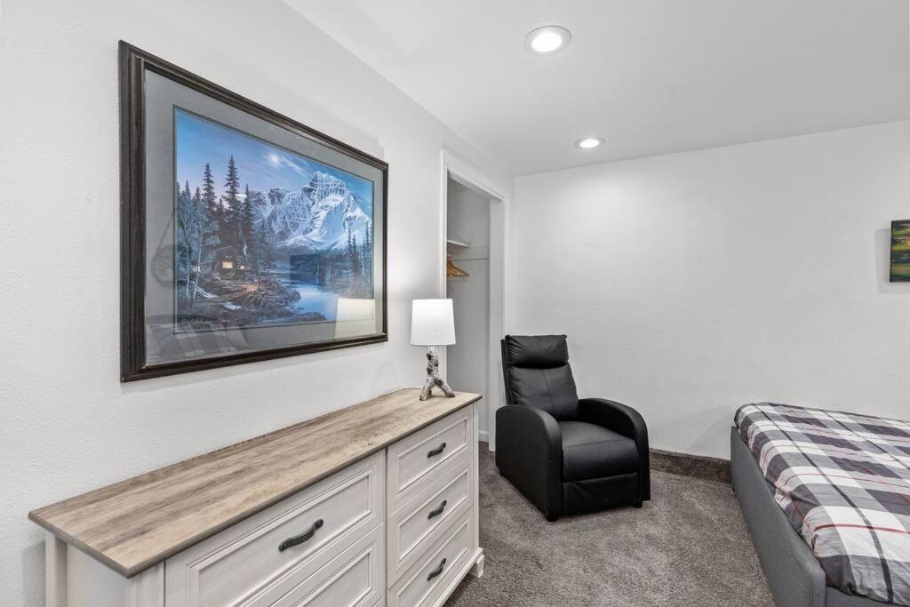 Pacific Nw Gem W/Hot-Tub 15 Minutes Airport. Apartamento Auburn Exterior foto